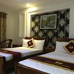 Hoang Quan Hotel